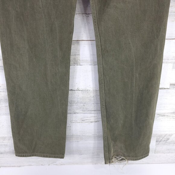 LEVI'S 501 GREEN DENIM ORIGINAL FIT STRAIGHT LEG MEN'S 38X32 BUTTON FLY *STAIN*. - Picture 8 of 16